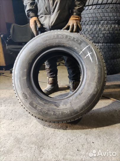 Грузовая шина бу 7.50 R16 Kumho