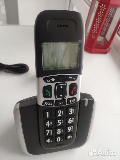 Радиотелефон новый с большими кнопками