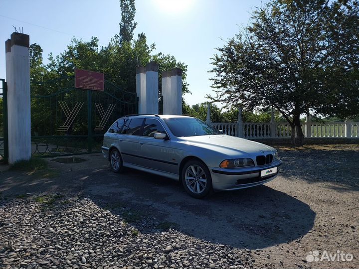 BMW 5 серия 2.2 МТ, 2001, 392 000 км