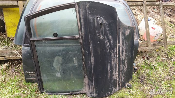 Крышка багажника Опель Омега В универсал