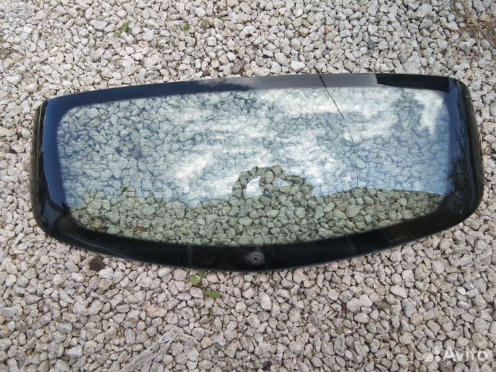 Заднее стекло Опель Корса D