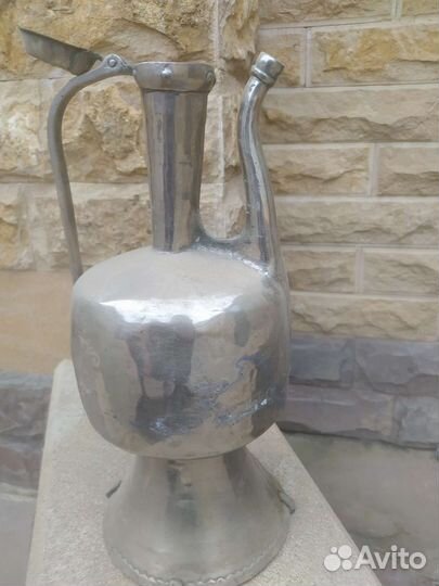 Медный кувшин