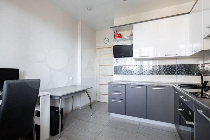 1-к. квартира, 41 м², 9/16 эт.