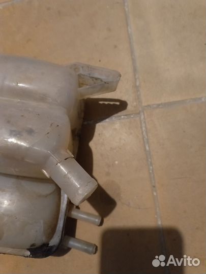 Расширительный бачок ford focus 2