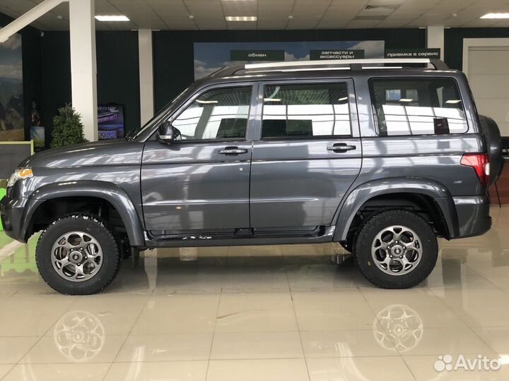 УАЗ Patriot 2.7 МТ, 2023