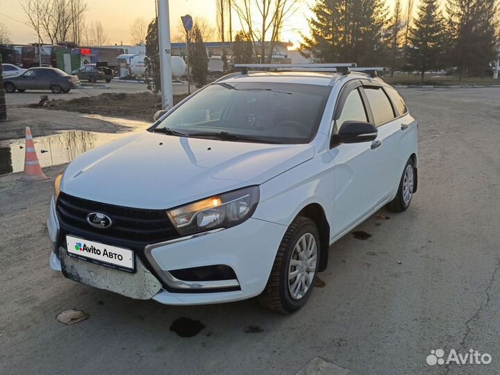 LADA Vesta 1.6 МТ, 2020, битый, 280 000 км