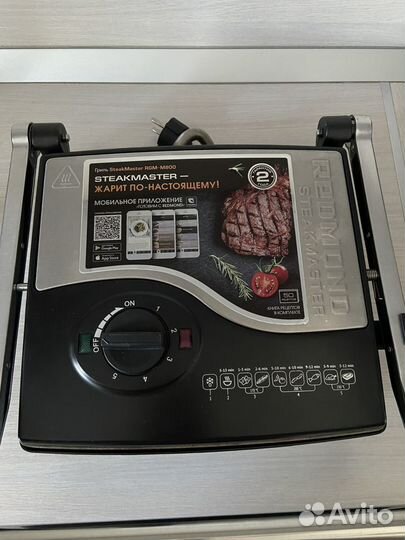 Гриль redmond SteakMaster RGM-M800