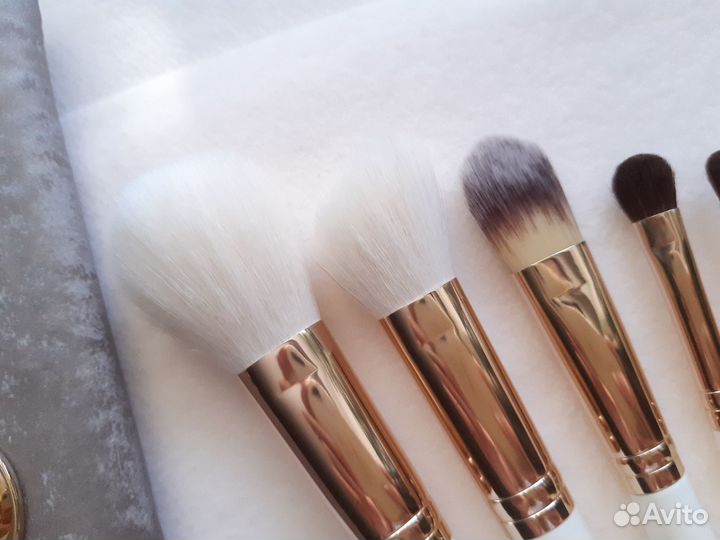 Набор кистей для макияжа новый
