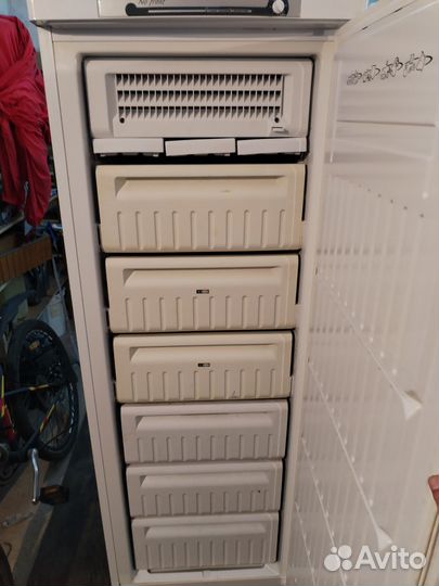 Морозилка indesit no frost