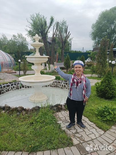 Актриса маленького роста, аниматор