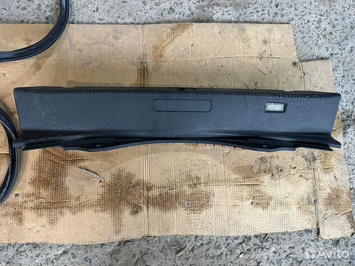 Облицовка задней панели Audi A8 S8 D4 2010-2017