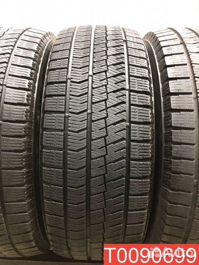 Bridgestone Blizzak VRX 215/55 R17 101R