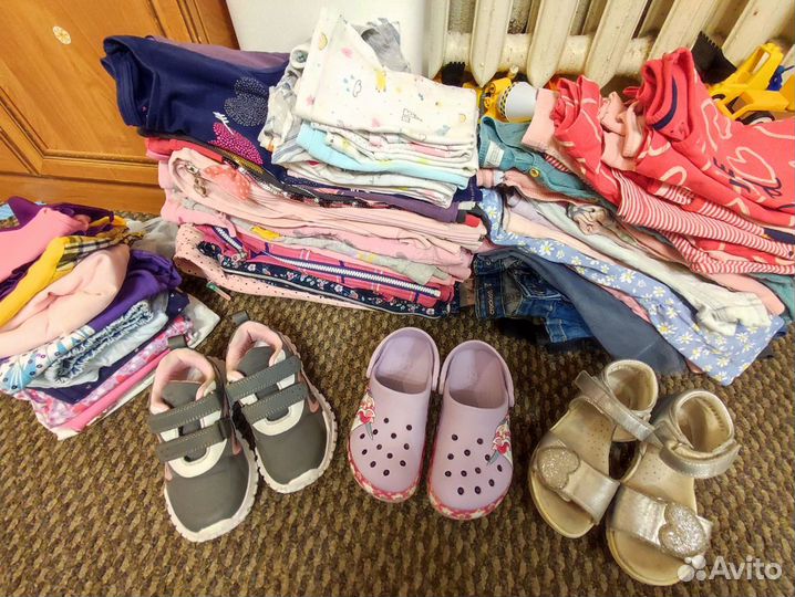 Вещи на девочку 104-110 mothercare + обувь 28