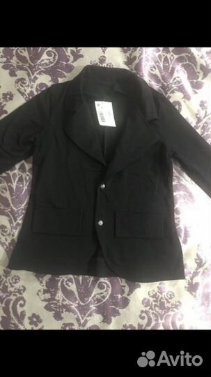 Пиджак трикотажный на мальчика, новый размер 128