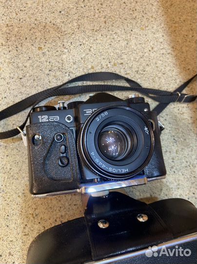 Пленочный фотоаппарат