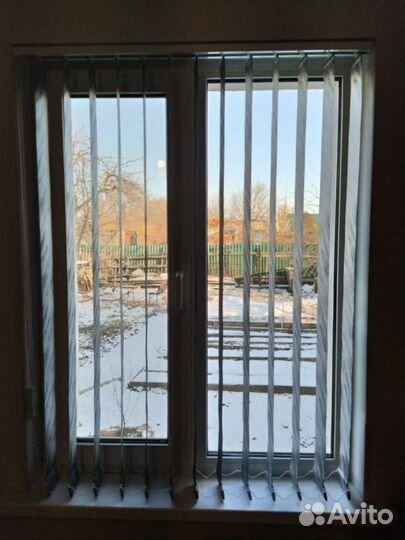 Вертикальные жалюзи тканевые пластиковые