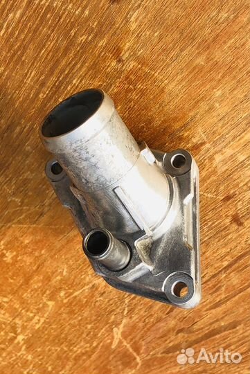 Термостата Infiniti Fx35 S50