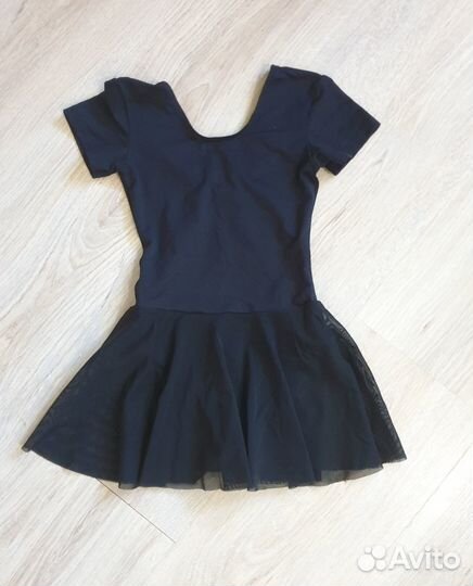 Гимнастический купальник с юбочкой 98