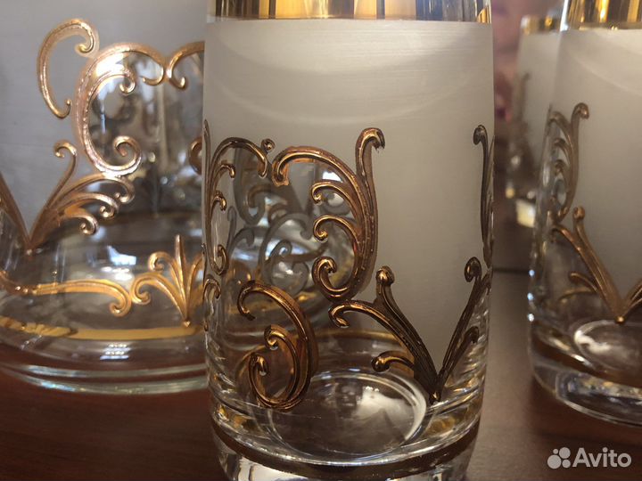 Графин со стаканами