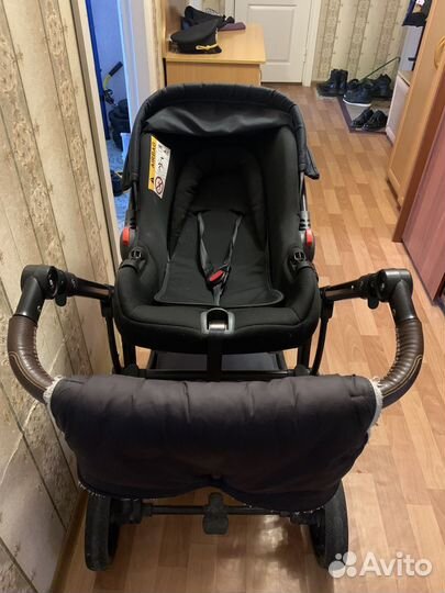 Продам коляску фирмы Farfello