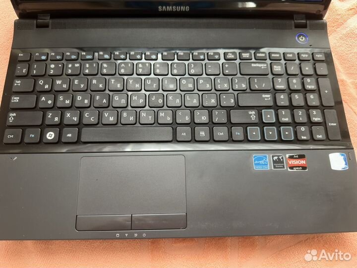 Ноутбук samsung