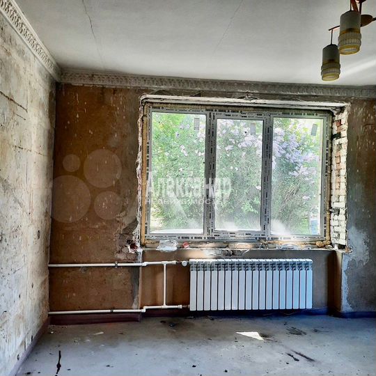 1-к. квартира, 38 м², 1/3 эт.