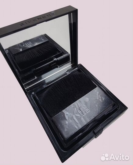 Givenchy prisme libre 02 компактная пудра