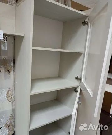 Шкаф