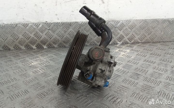 Насос гур Mitsubishi L200 (2006-2015)