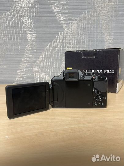 Nikon CoolPix D520