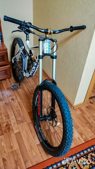 Велосипед giant glory