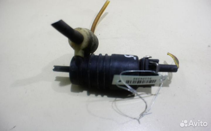 Насос омывателя Volkswagen Passat