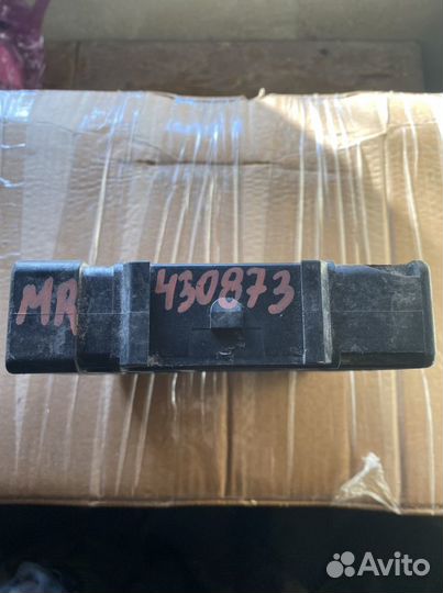 Эбу Митсубиси Галант