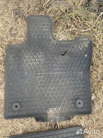 Коврики jetta 6