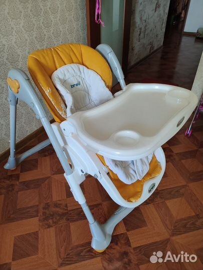 Стульчик для кормления brevi