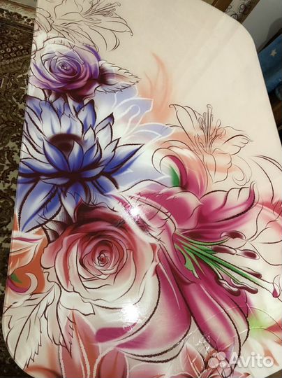 Кухонный стол