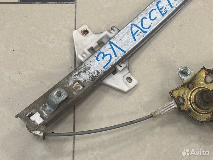 Стеклоподъемник задний левый Hyundai Accent LC