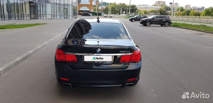 BMW 7 серия, 2011