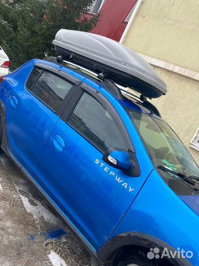 Автобокс Voyage 440л на Renault Sandero Stepway