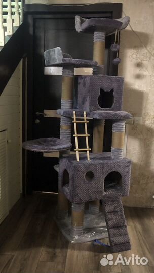 Домик для кошки с когтеточкой