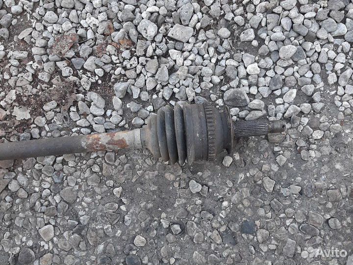 Привод передний Хендай Соната 4 еf 2.0i