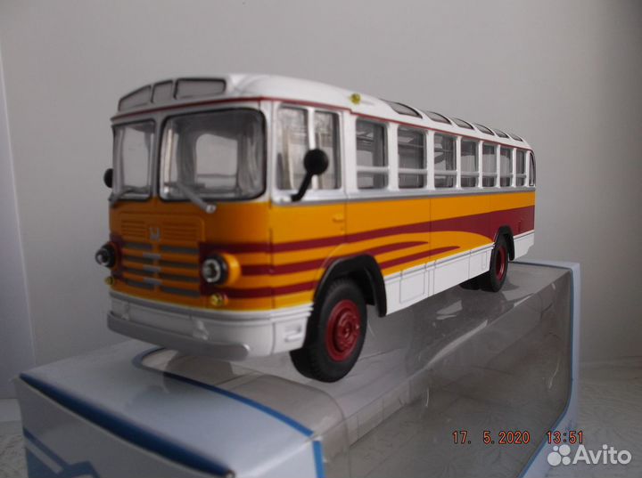 Модель автобуса