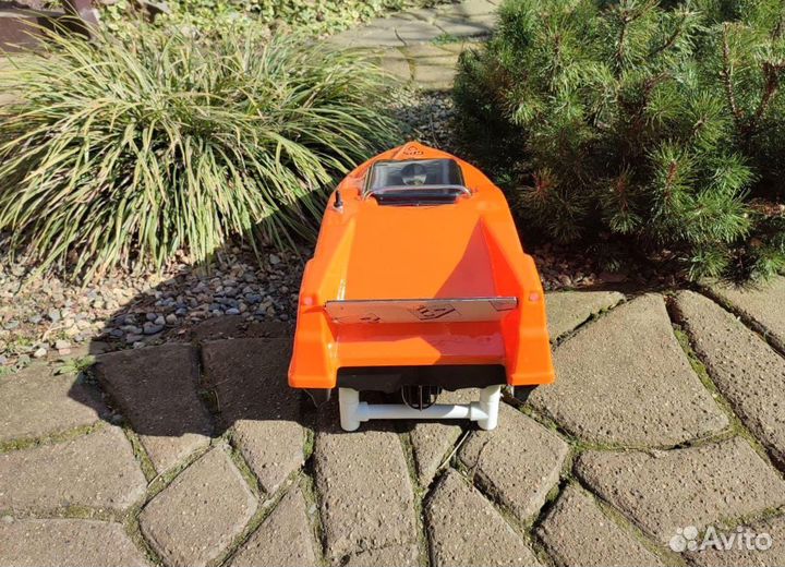 Прикормочный карповый кораблик Ранферри Solo V2