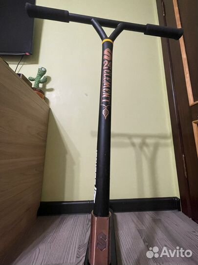 Трюковой самокат