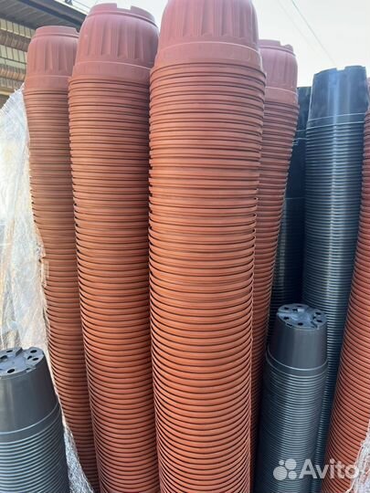 Кашпо для цветов подвесное