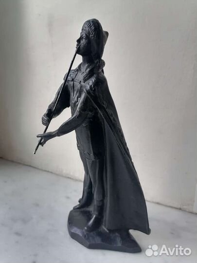 Кураист, чугун, литье