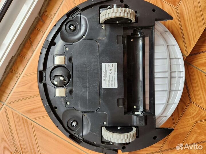 Робот пылесос