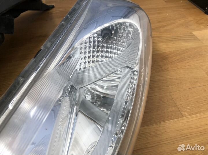 Фары Nissan Juke