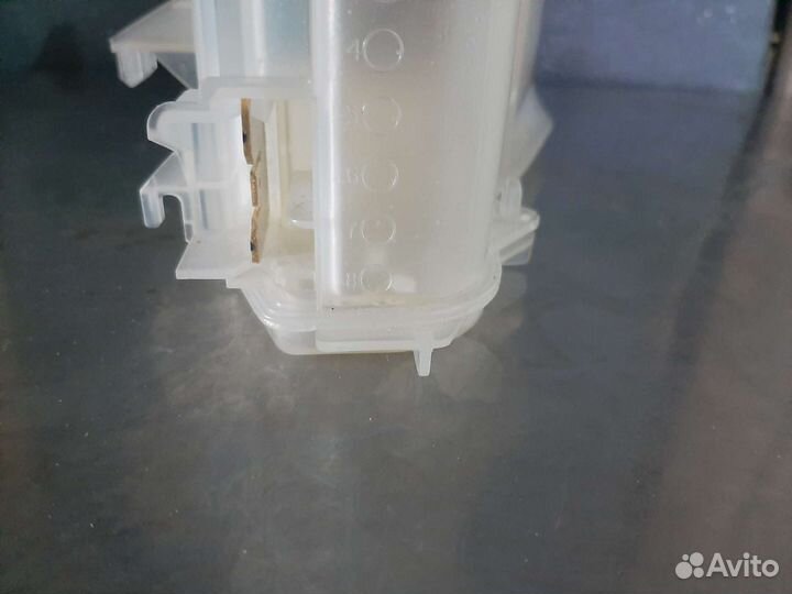 Емкость для соли (ионизатор) посудомоечной машины