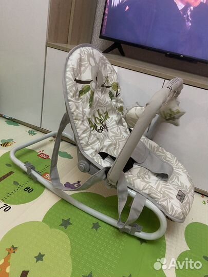 Шезлонг детский